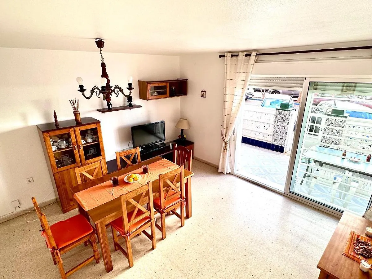 Apartamento Gran Apartamento En Primera Linea De Playa, La Cala Del Moral