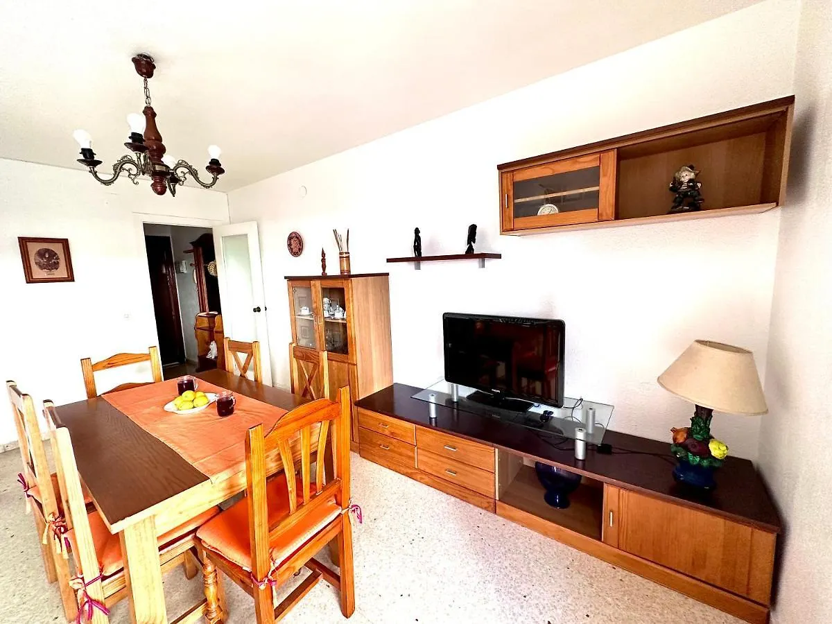 Apartamento Gran Apartamento En Primera Linea De Playa, La Cala Del Moral 0*,  España