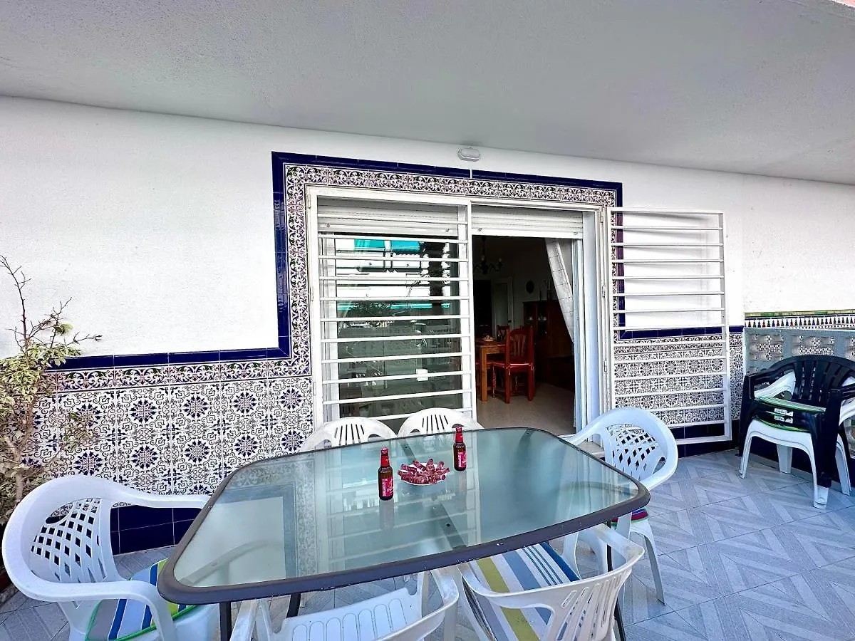 Gran Apartamento En Primera Linea De Playa, La Cala Del Moral Apartment
