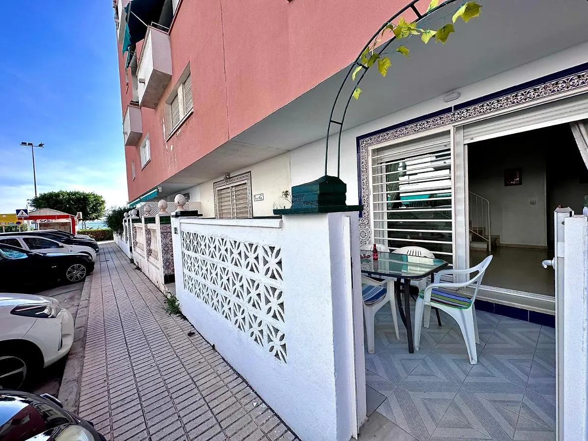 Apartamento Gran Apartamento En Primera Linea De Playa, La Cala Del Moral